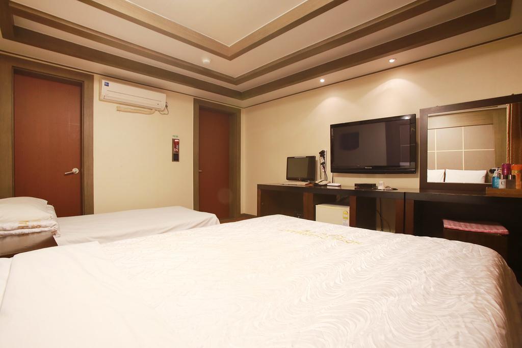 Charmant Hotel Suwon Luaran gambar