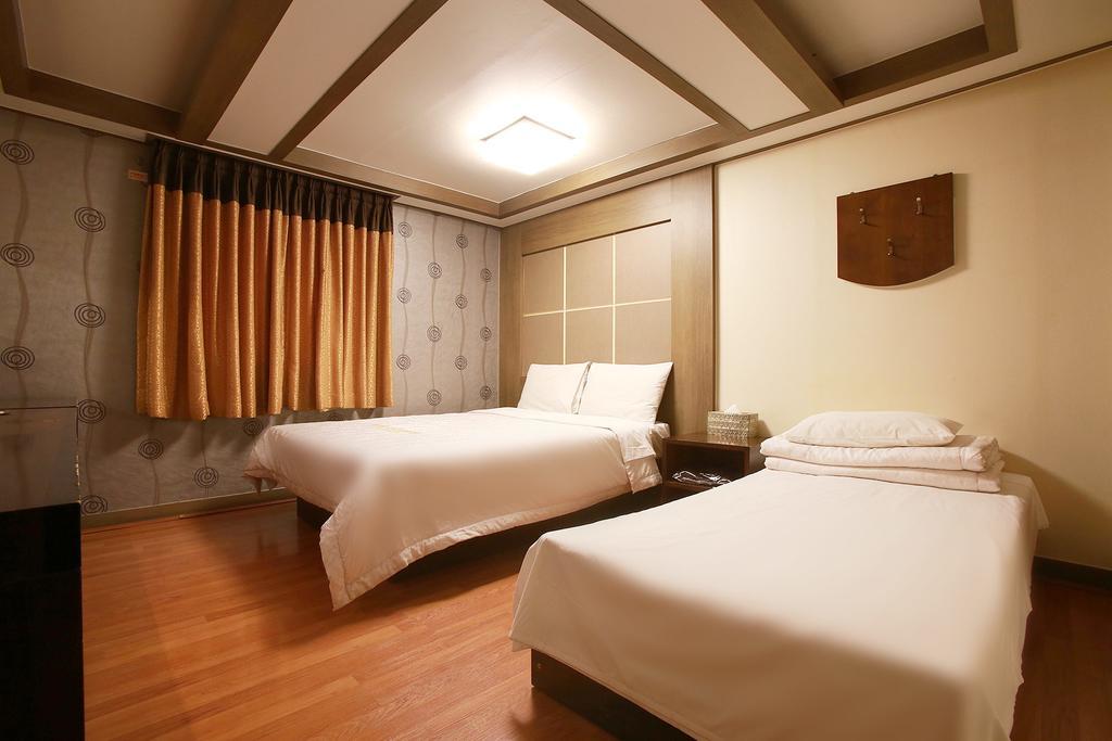 Charmant Hotel Suwon Luaran gambar