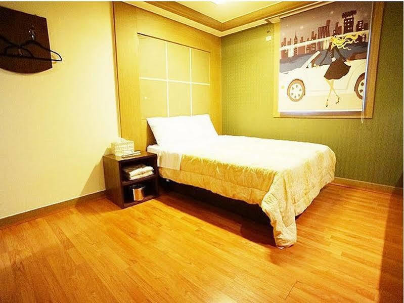 Charmant Hotel Suwon Luaran gambar